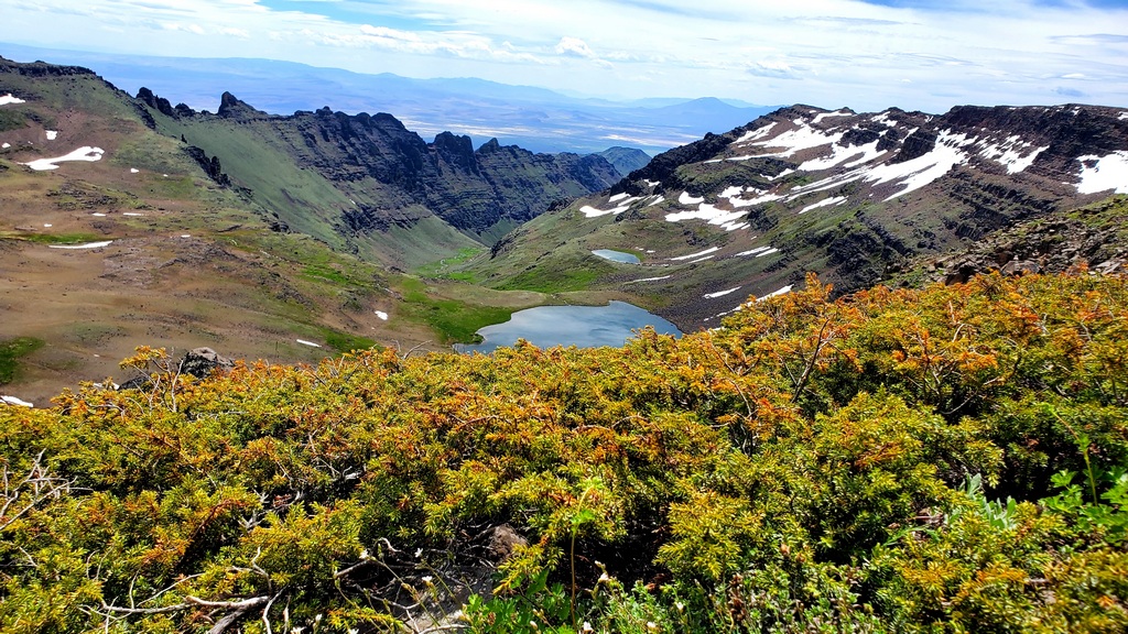 Wildhorse Lake from the Rim